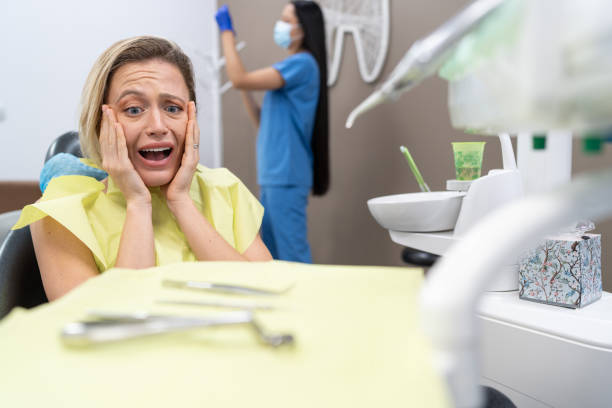 Best Emergency Dental Extractions in Ballwin, MO